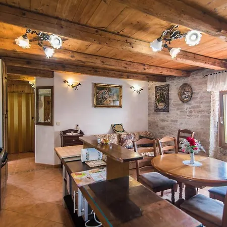 Apartman Nilda Valdi Sabadin