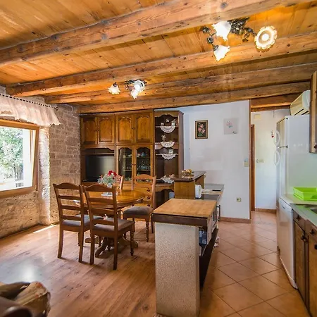 Nilda Valdi Apartman